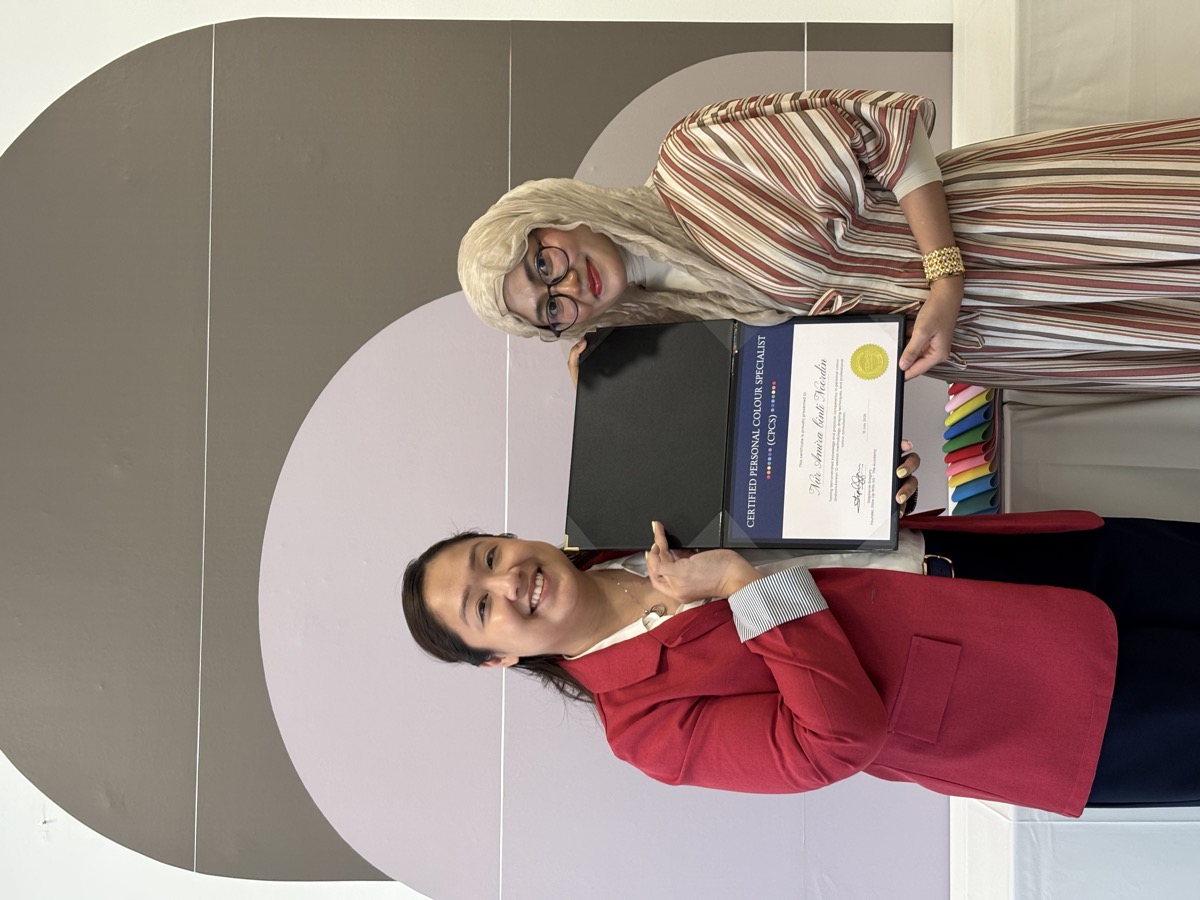 CPCS graduate certificate presentation